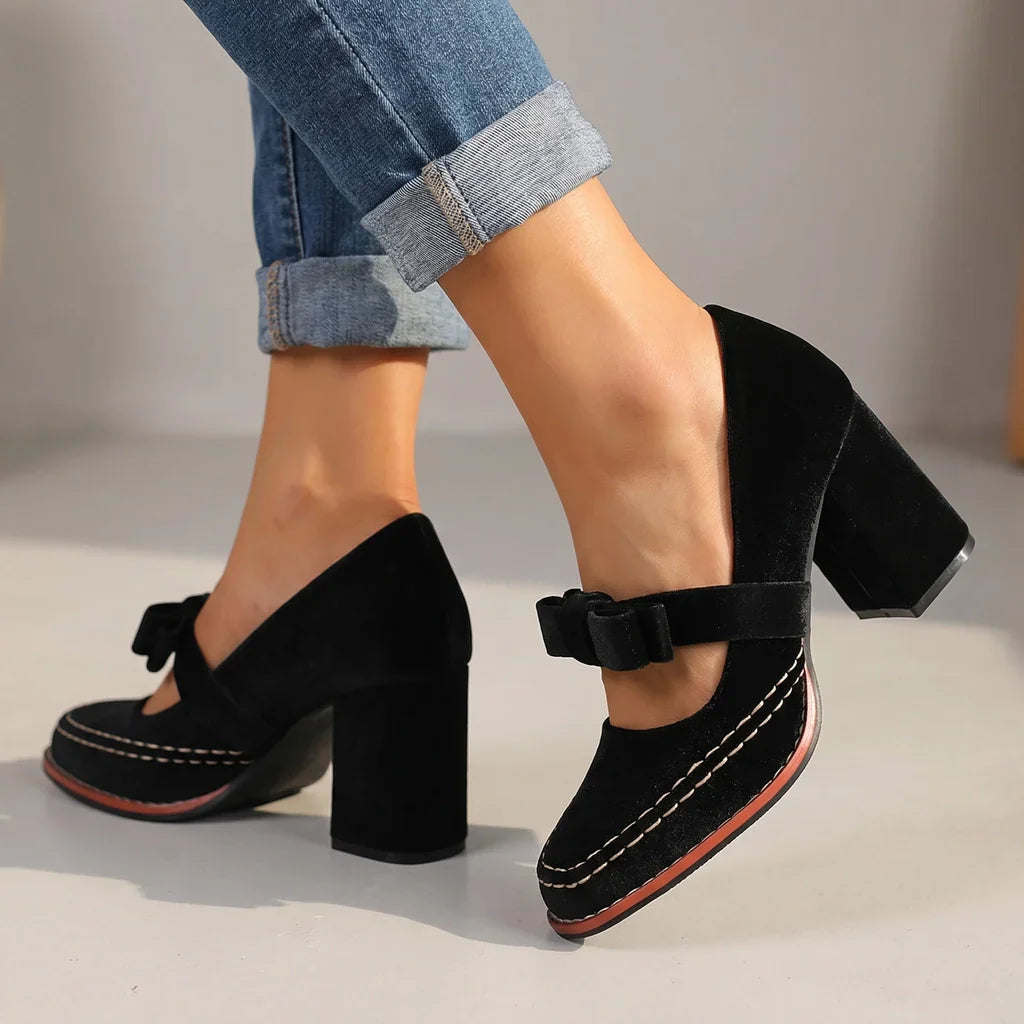 Women's slip-on loafers - block heel with velvet finish dinner