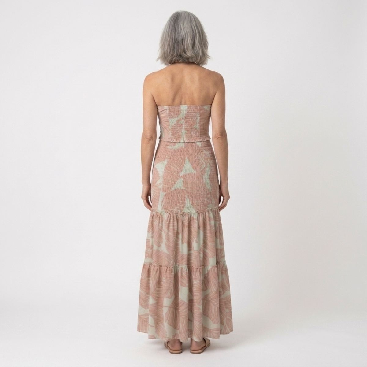 Women's Strapless Maxi Dress Tropical Leaf Print Ruched Waist Cut-Out Beach Dress