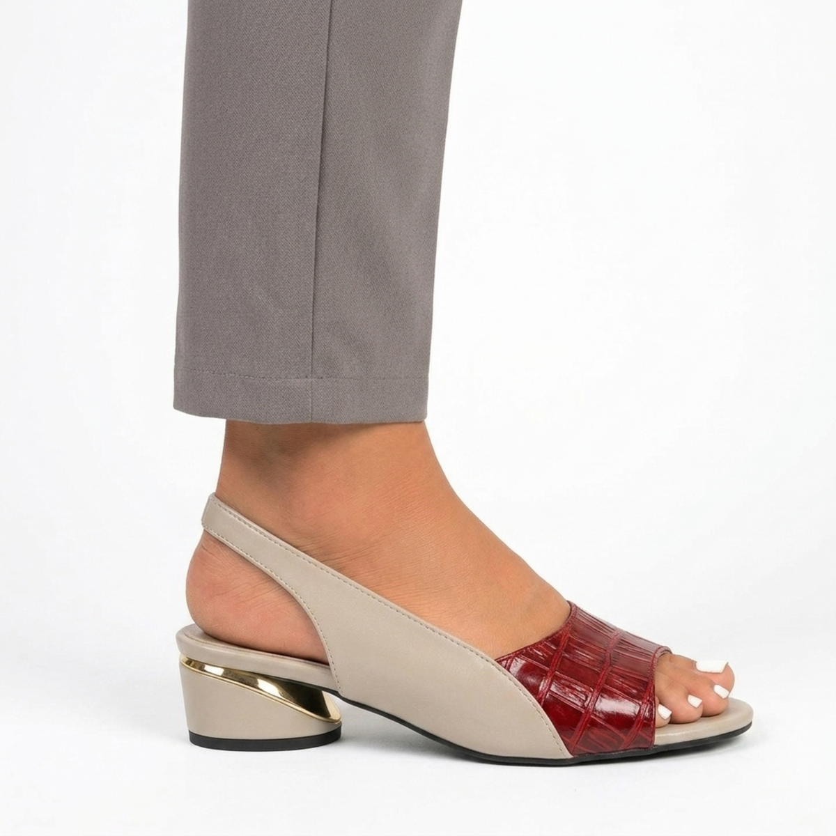 Women's open-toe sandals — slingback with block heel — everyday comfort