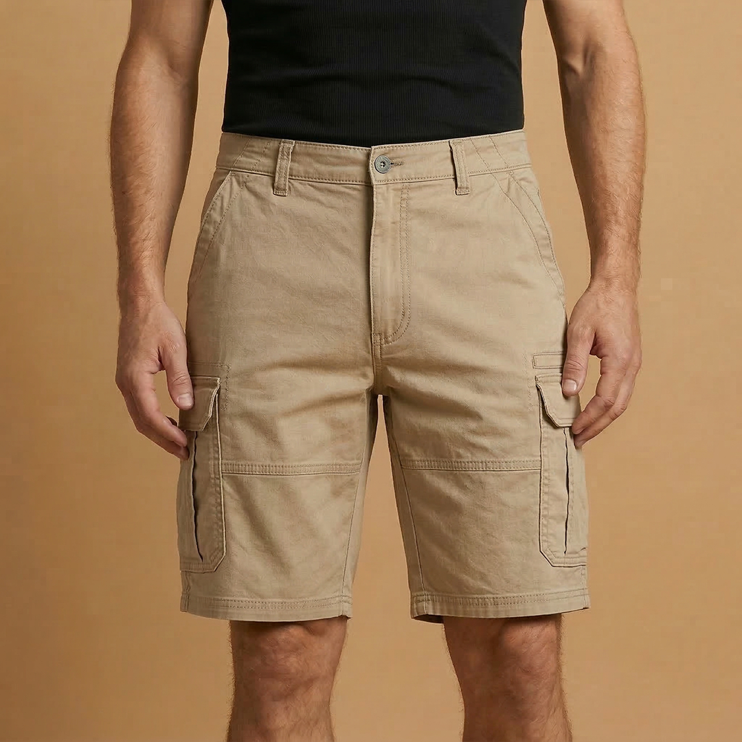 Men's cargo shorts | knee-length bermuda with flap pockets