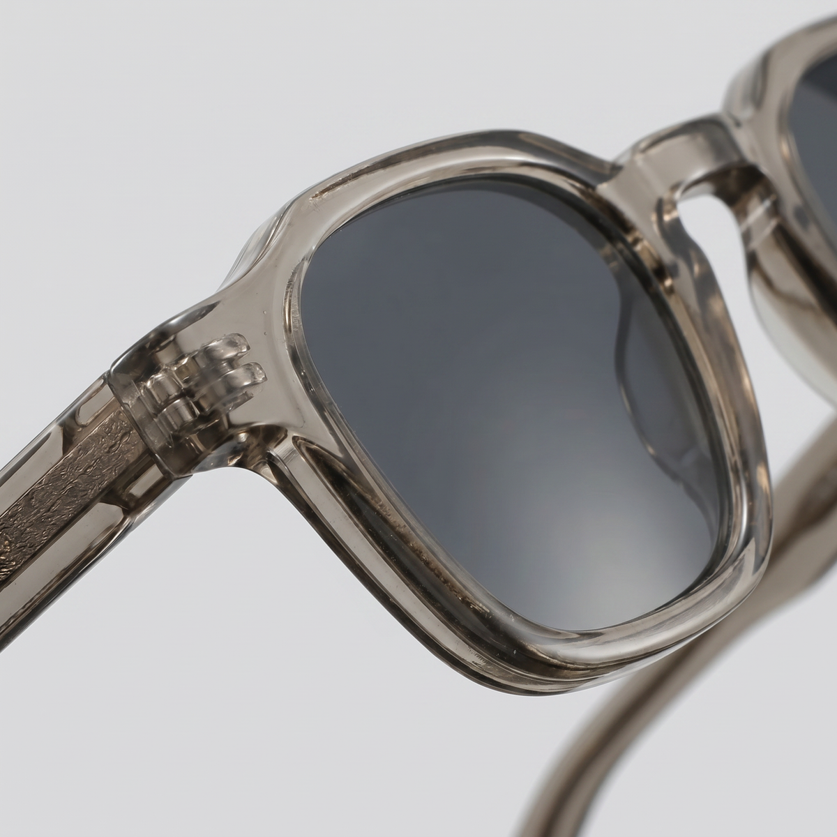 Men's vintage square sunglasses | dark lenses for daily use