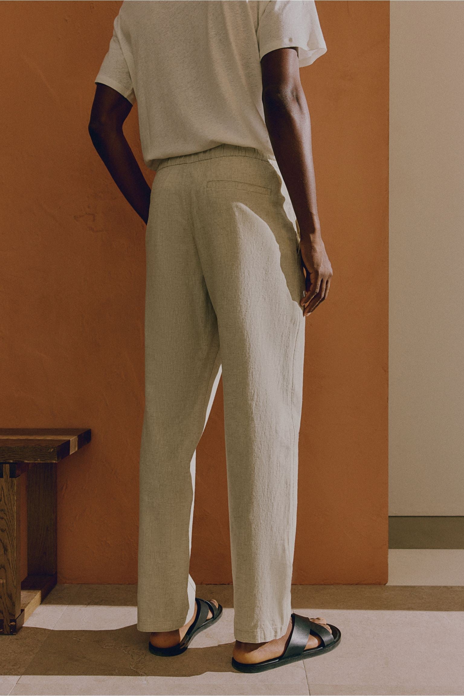 Men's Relaxed Fit Drawstring Trousers