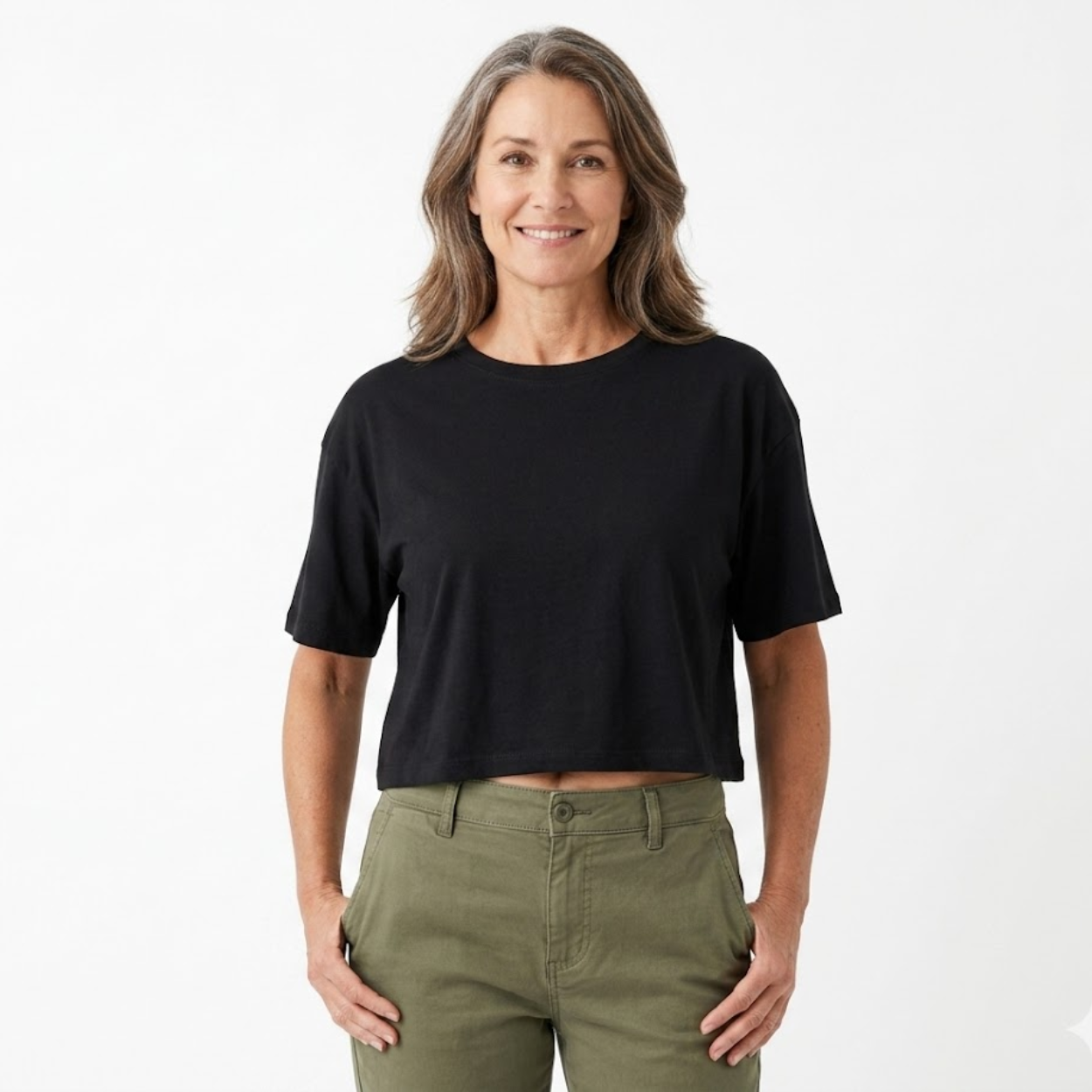 Crop top blouse for women with short sleeves and a round neck — daily