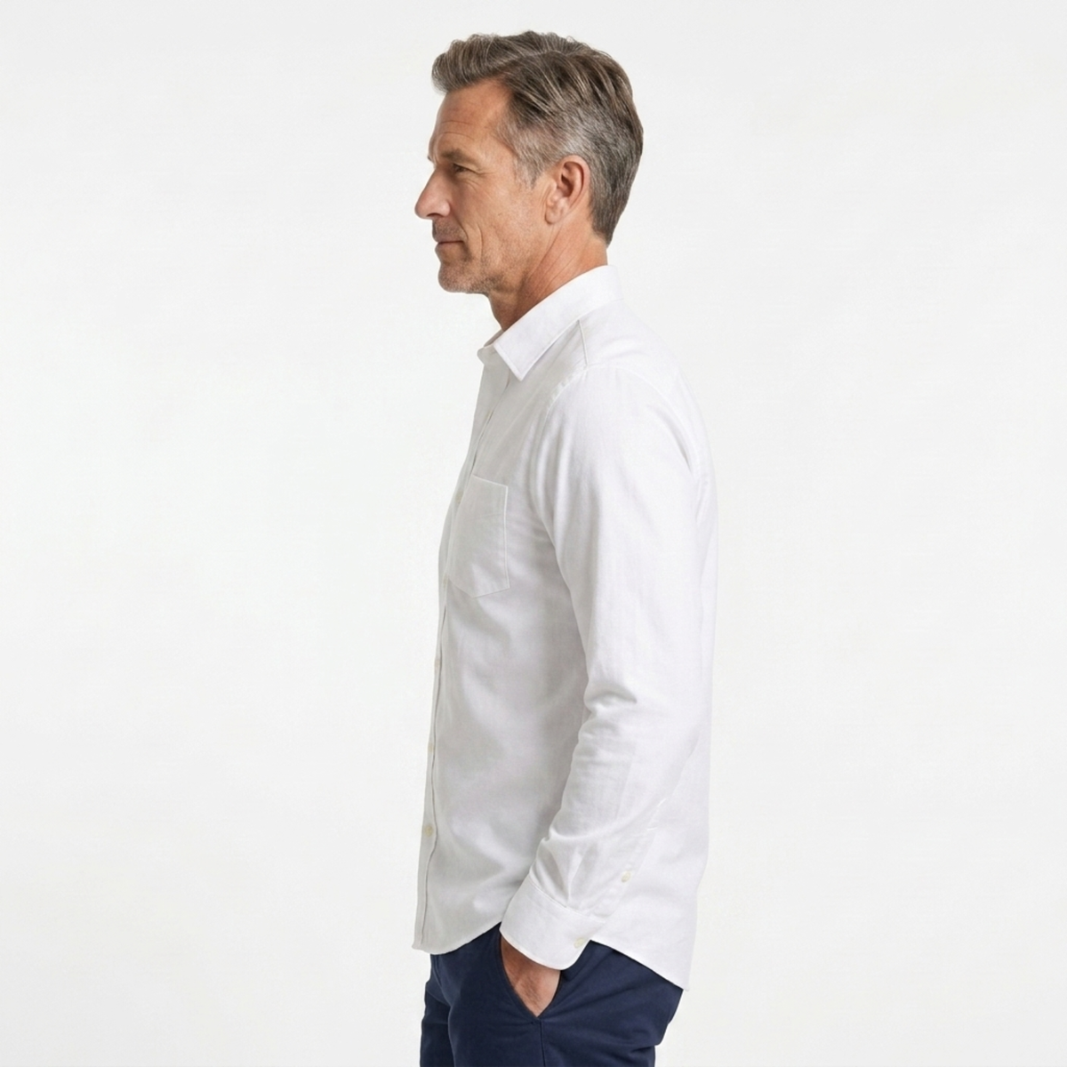 Men’s long-sleeved shirt — structured fit wrinkle-free finish — business