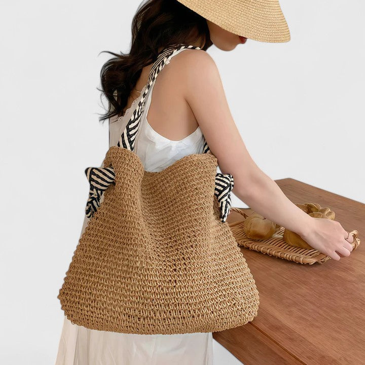 Women's shoulder bag braided boho design