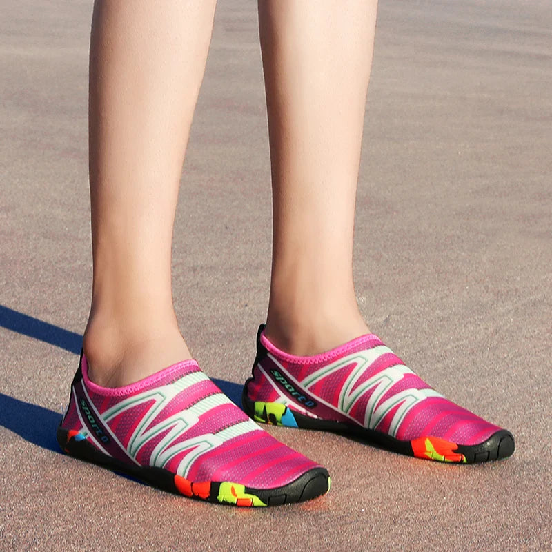 Unisex aqua shoes - quick-drying material - outdoor water sports
