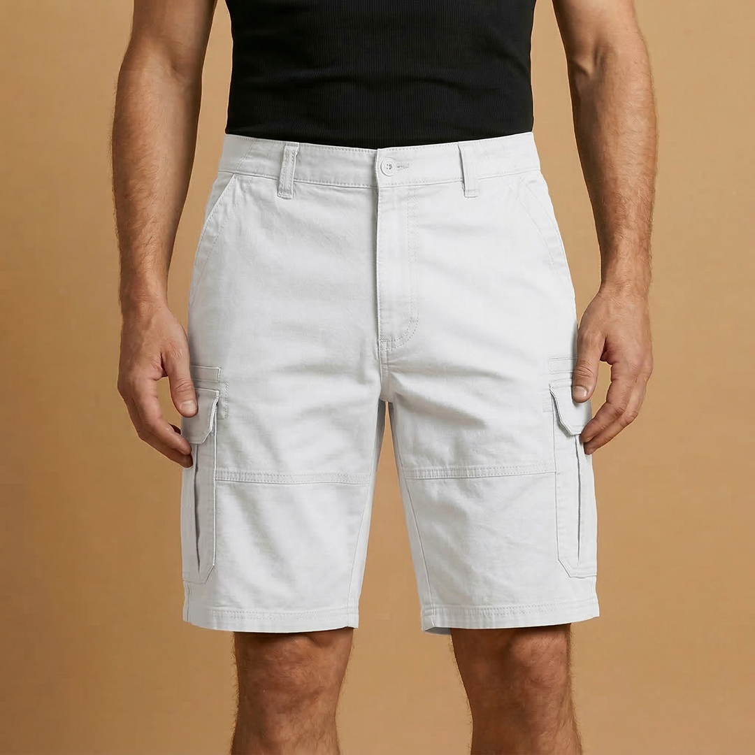 Men's cargo shorts | knee-length bermuda with flap pockets