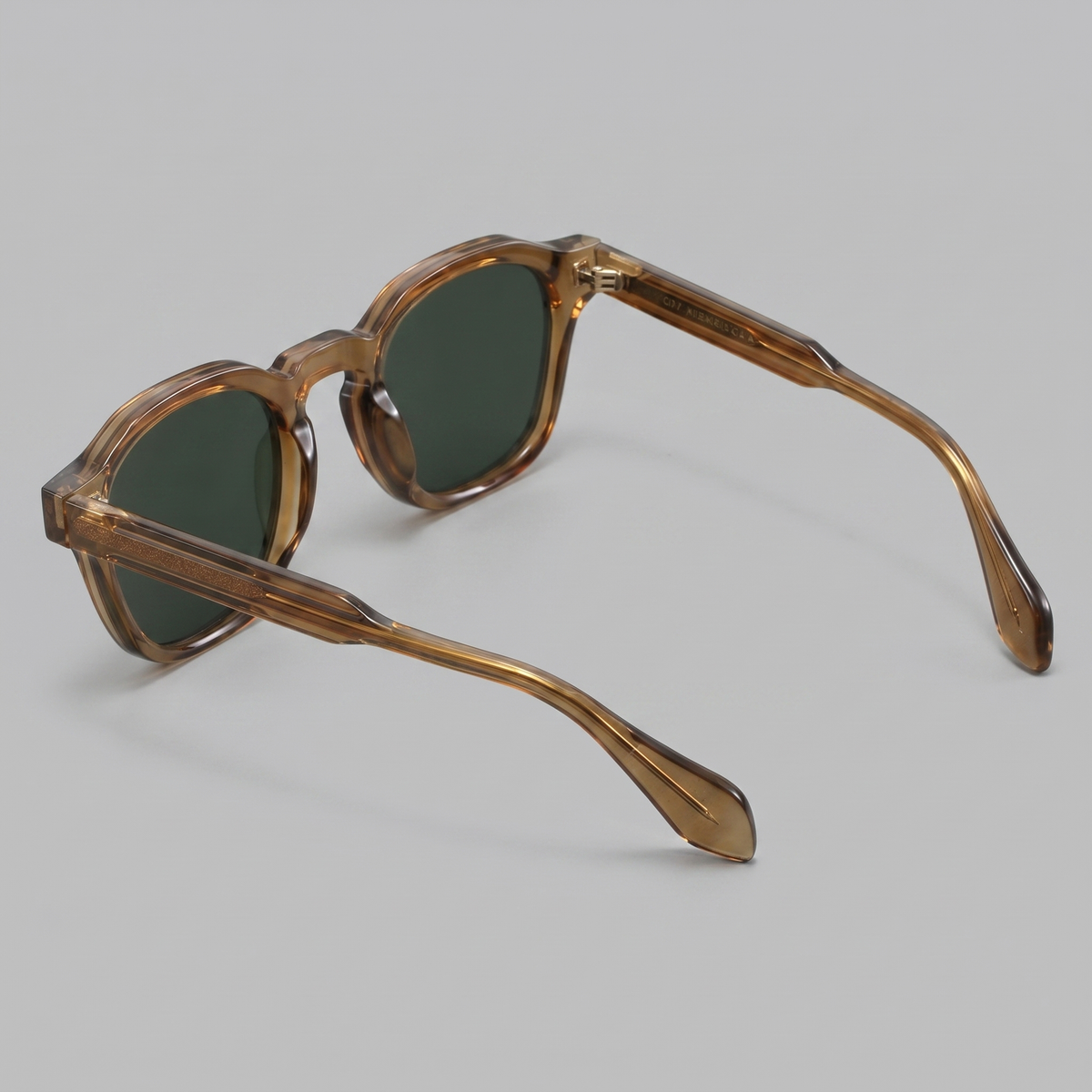 Men's vintage square sunglasses | dark lenses for daily use