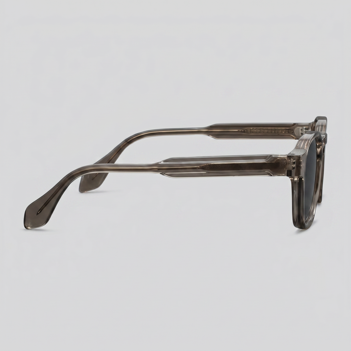 Men's vintage square sunglasses | dark lenses for daily use