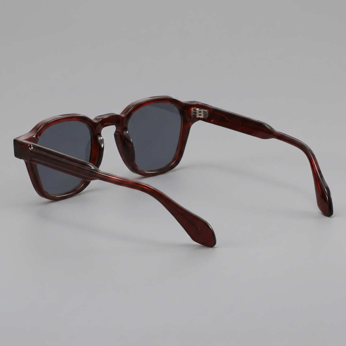 Men's vintage square sunglasses | dark lenses for daily use
