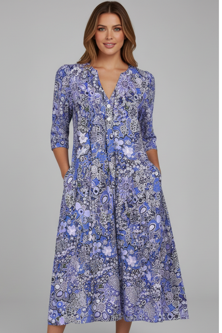 Women's midi dress - three-quarter sleeve V-neck relaxed fit dress for the beach