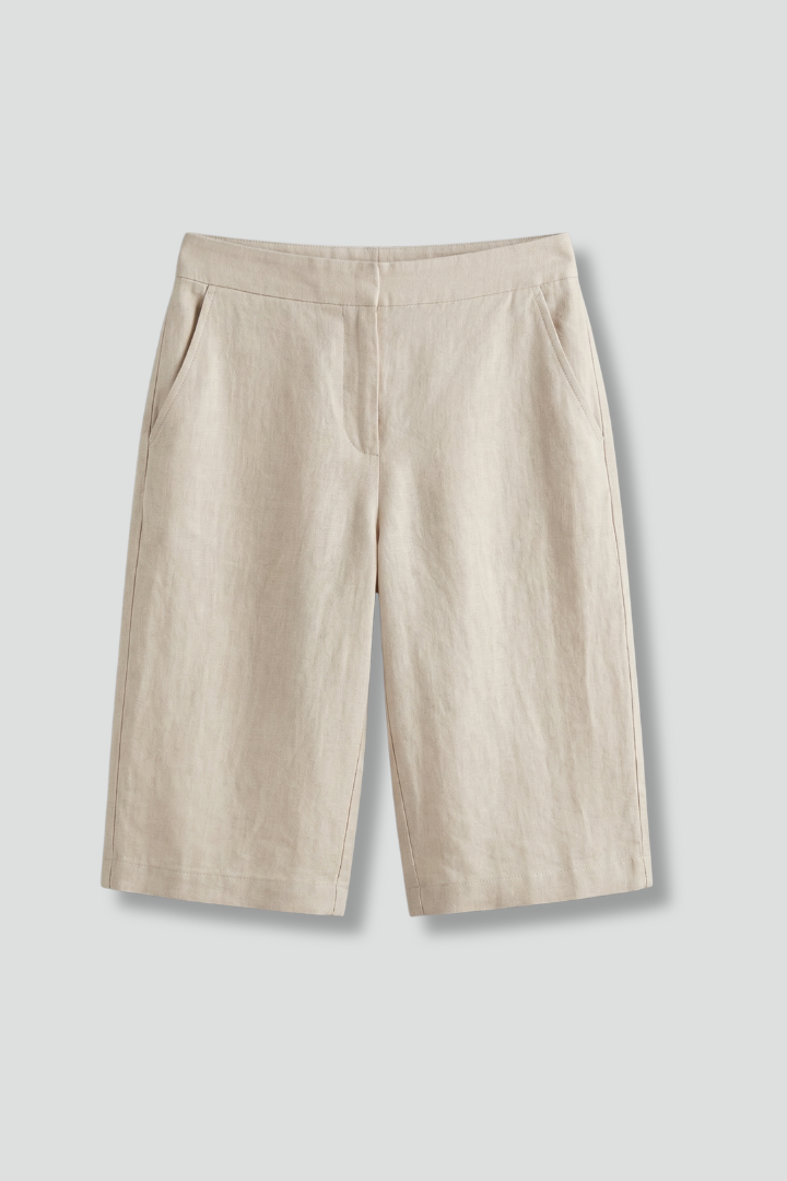 Women's shorts - straight leg knee-length linen bermuda shorts with elastic waist