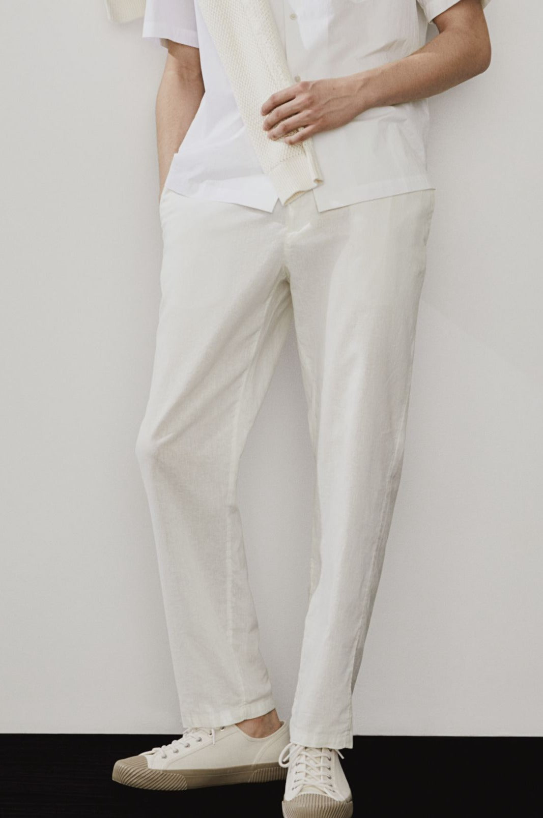 Men's Relaxed Fit Drawstring Trousers