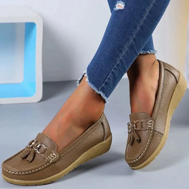 Women's leather loafers - flat walking shoes with tassels - casual office