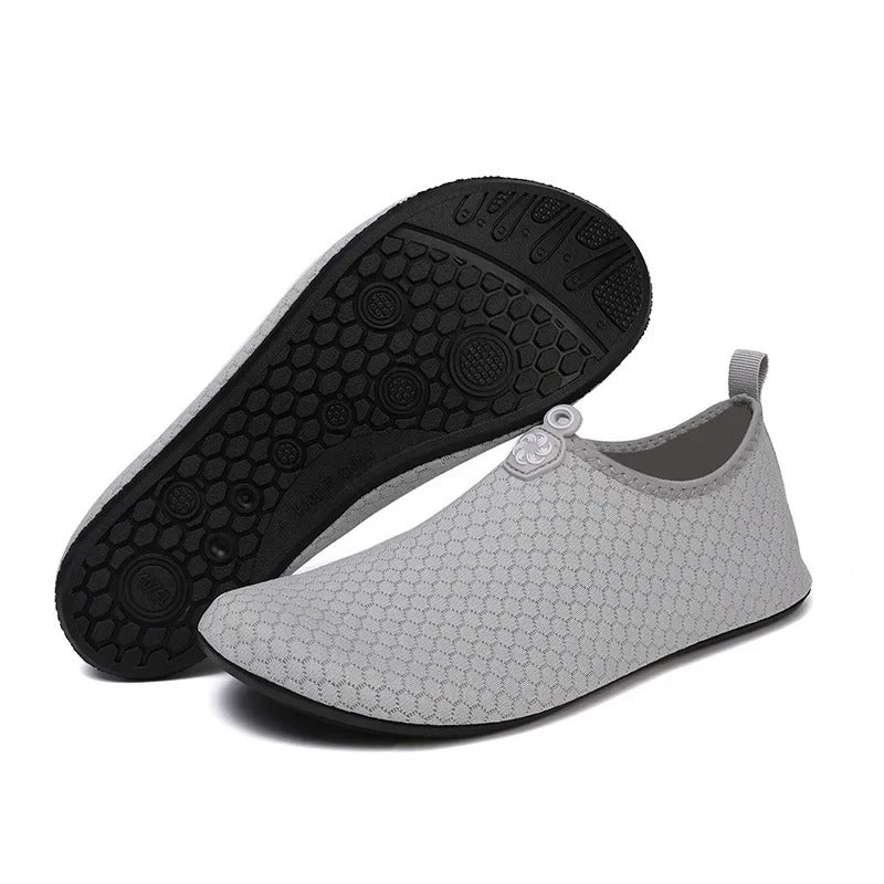 Unisex water shoes - quick-dry textile upper - pool docks footwear