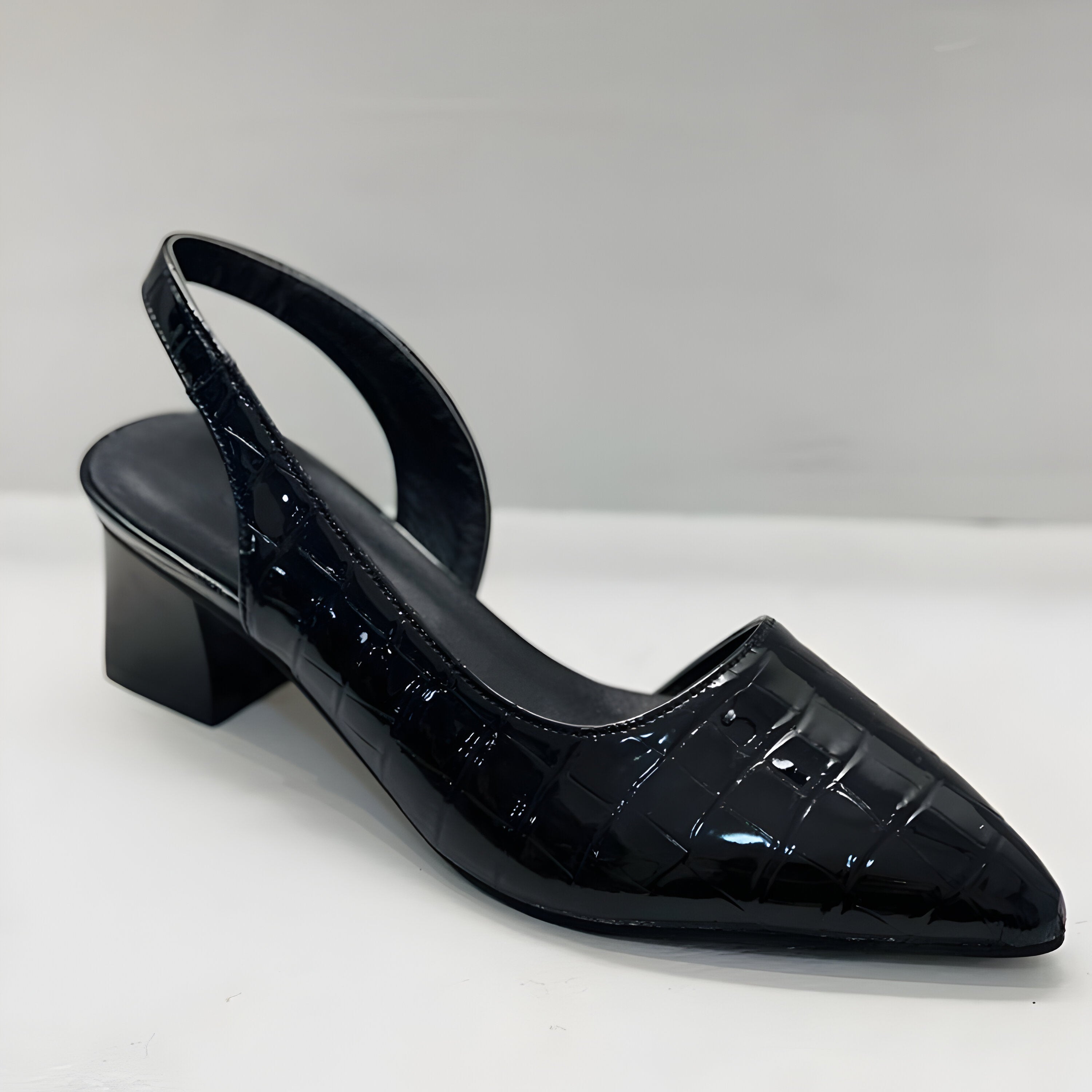 Women's slingback heels - pointed toe block heel shoes with arch support - office